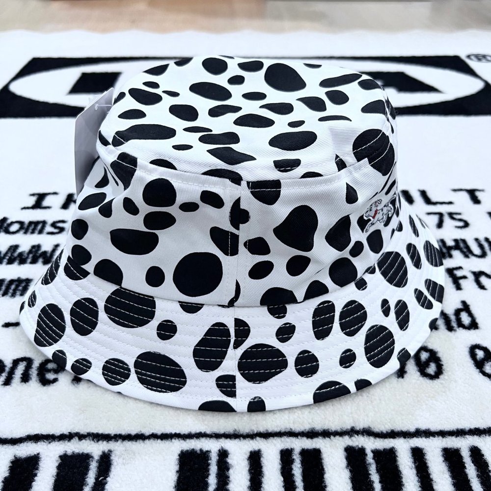 Tokyo Disney Sea 101 Dalmation Black White Polkadot Bucket Hat - Picture 3 of 9